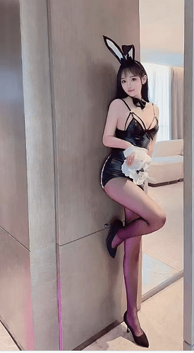 截屏2025-10-10 下午11.57.42